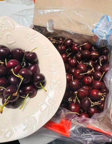 Cherry đỏ Mỹ  (Size 9.5-10 / 26-28mm) 1KG photo review